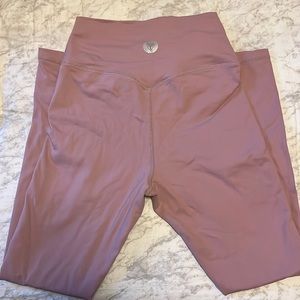 XS dusty rose Wearwolf athletic leggings